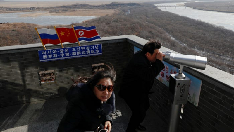 СНИМКИ показват какво става в Северна Корея, докато няма ни вест, ни кост от Ким Чен Ун