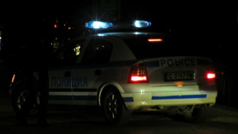 Сигнал до БЛИЦ: Викове за помощ огласиха центъра на София, има много полиция 
