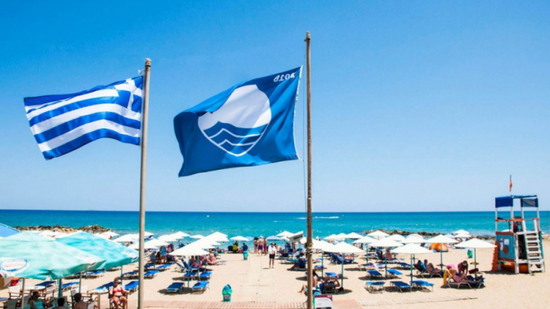 Гръцките плажове пълни, наемите – 60% надолу