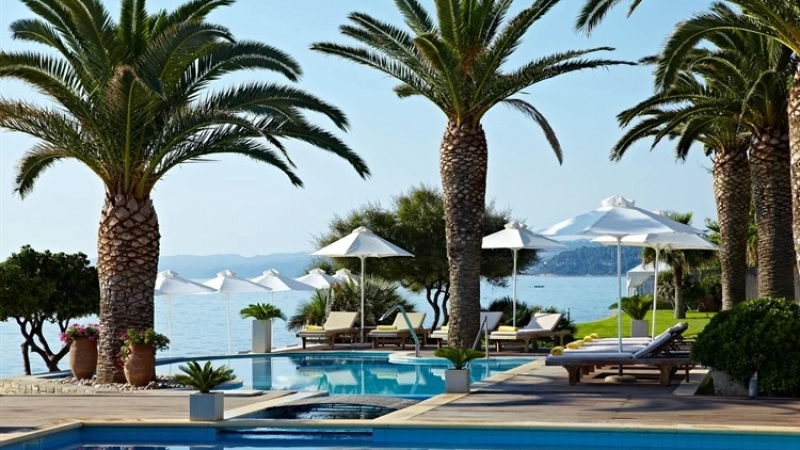 Масово продават хотелите по Северна Гърция за без пари