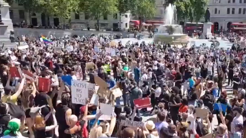 И Лондон се вдигна на протест срещу смъртта на Джордж Флойд