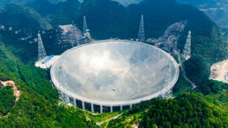 Китай ще търси извънземен живот с помощта на 500-метров телескоп