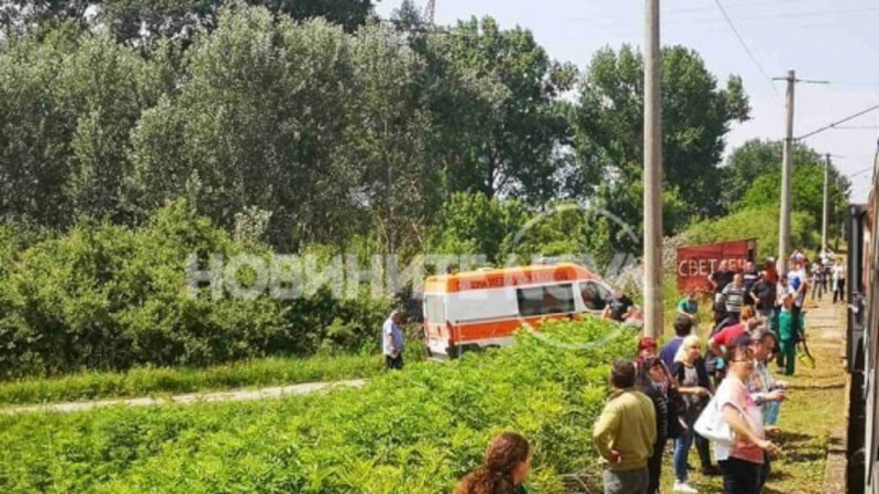 Зловещ инцидент с бързия влак София - Варна СНИМКА