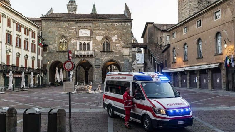 Роднини на жертвите на Covid-19 в Италия обвиниха властите в нехайство