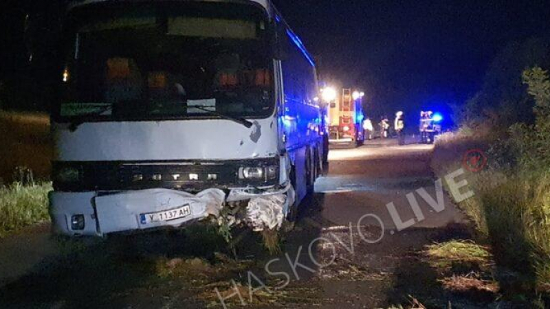 Стана ясно кой е шофьорът, загинал при тежкото меле край Тополовград СНИМКИ