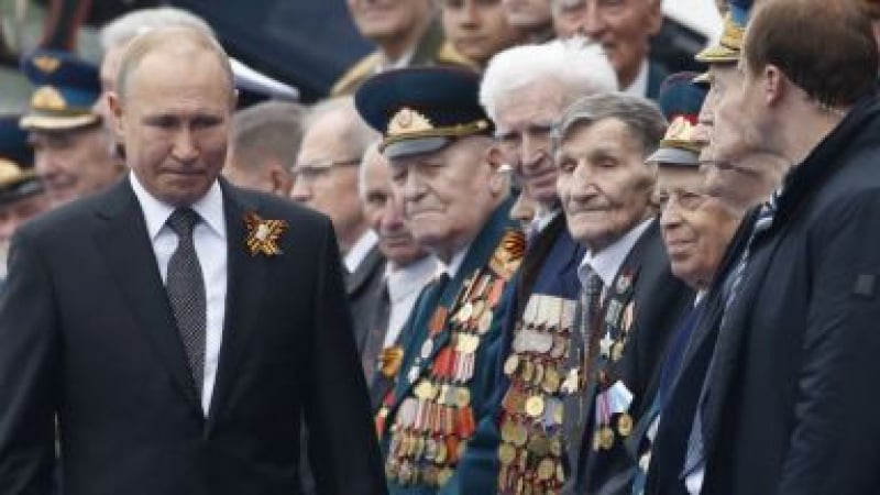 Сложиха руски ветерани от Втората световна война под карантина заради... 