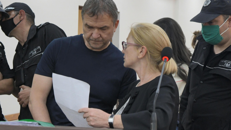Бобоков проговори в съда за Пламен Узунов и призна за президента и Божков