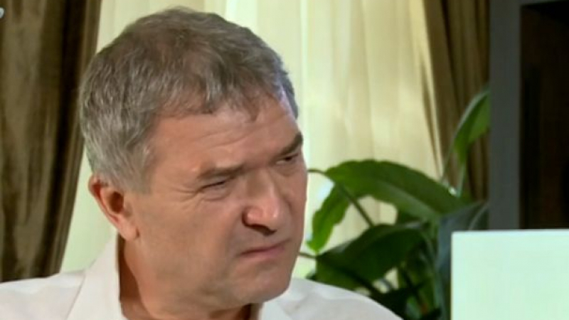 Пламен Бобоков призна за чата с президента Радев и...