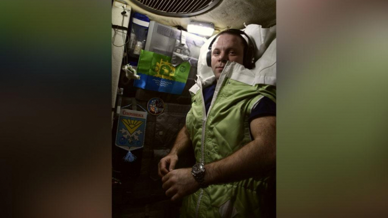 Руски космонавт разказа как се спи в безтегловност СНИМКИ