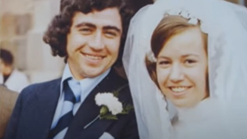 Мъж разкри страшна семейна тайна след 40 години СНИМКИ