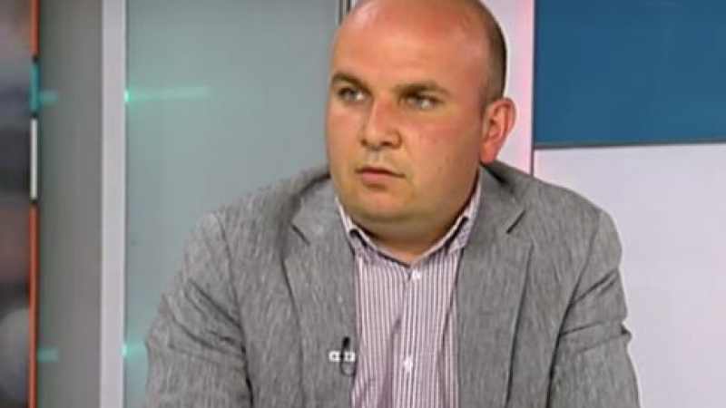 Евродепутат: Всички в ДПС се притесняват за живота на Доган и Пеевски