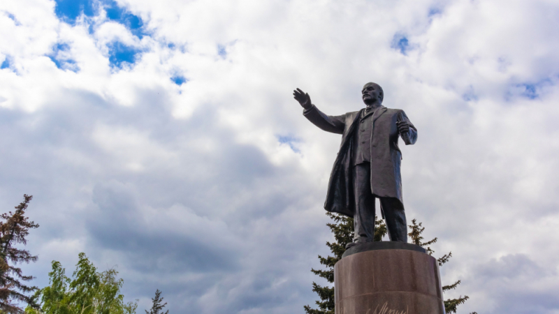 Най-добре скритият мемориал на Ленин в света СНИМКИ