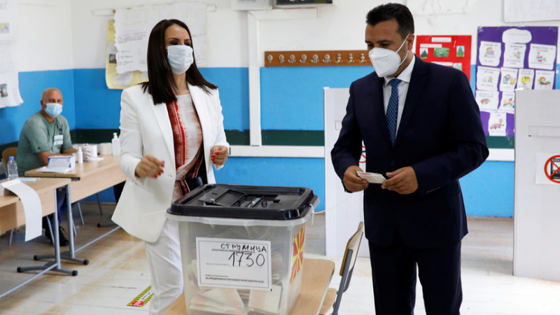 Заев води с под 1 пункт на македонските избори, албанският блок е разцепен на две