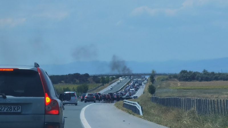 Огнен ад на магистрала „Тракия“ СНИМКА