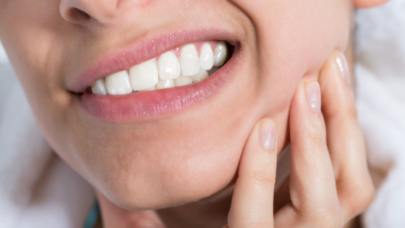 Ефикасни домашни средства при зъбобол