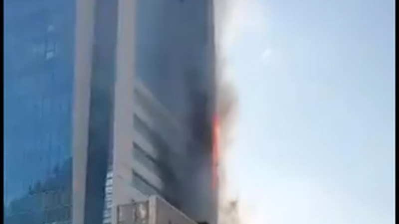 Ужас в бизнес център в Анкара, тече евакуация ВИДЕО