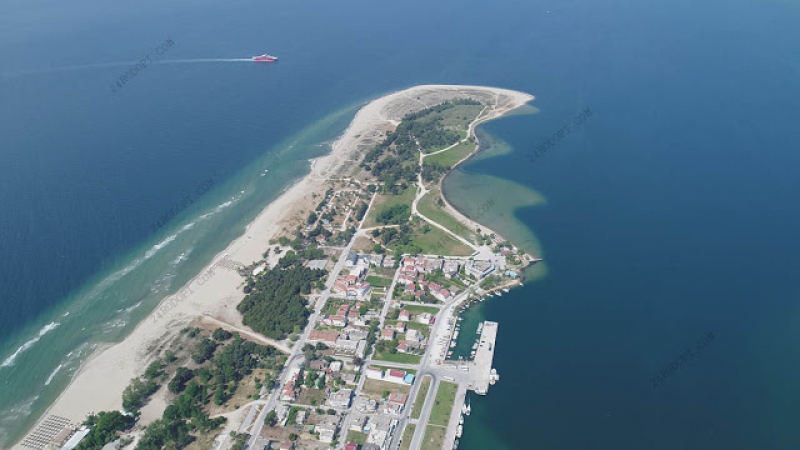 320 000 българи горят с парите за почивка в Гърция, скъпотия затри "Родопското море"