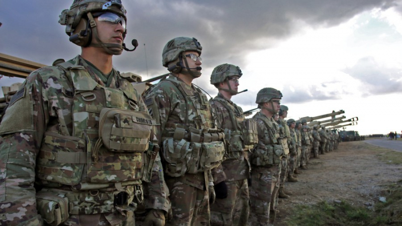 Пентагонът изпраща хиляди войници в България и Румъния