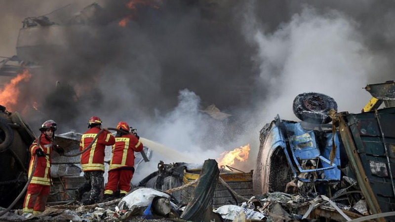 ВИДЕО от дрон показаха опустошението след взривовете в Бейрут 