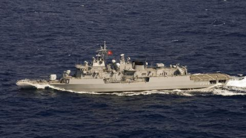 Напрежение: Военни кораби на Турция са в бойна готовност край бреговете на Анталия