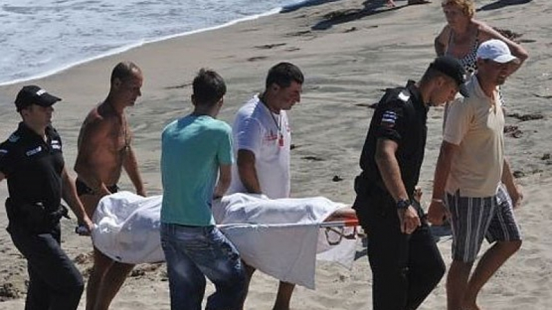 Огромна трагедия с турист на плажа в Поморие 