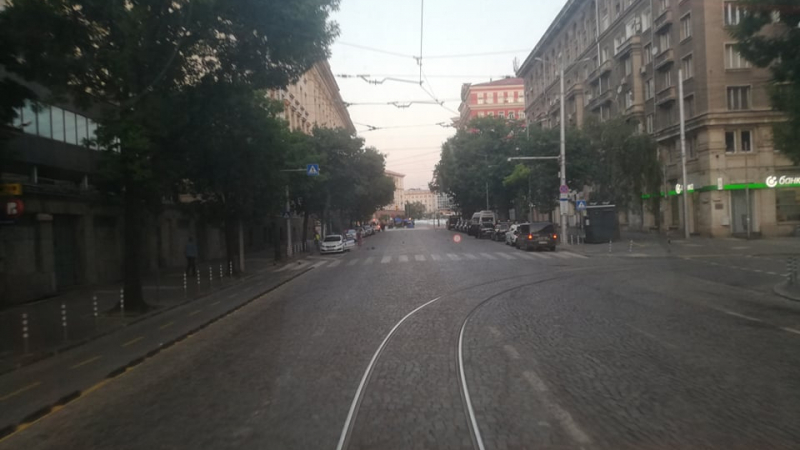 София осъмна под още по-голяма блокада, центърът е непроходим СНИМКИ