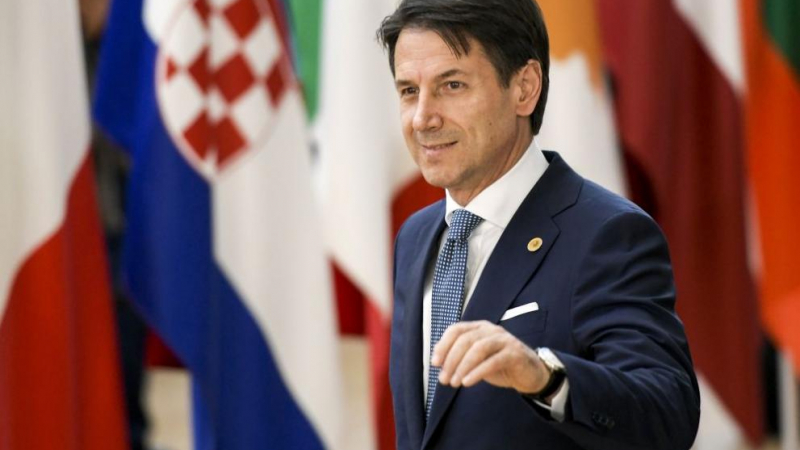 Разследват италианския премиер заради коронавируса 