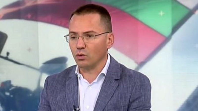 Джамбазки обясни позицията на ВМРО за промените в Конституцията 
