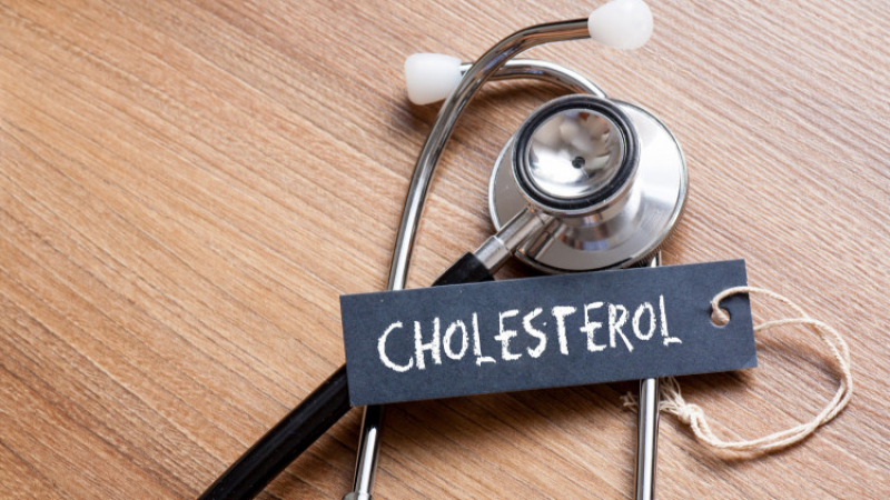 Изненадващ съвет за холестерола и статините: Яжте мазно!