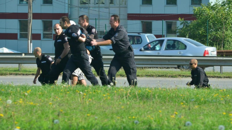 Арестуваха активист на "Боец" заради опасна изцепка! СНИМКИ