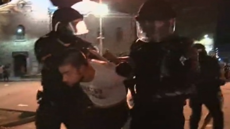 Полицията с извънредна акция сред протестиращите! ВИДЕО/СНИМКИ