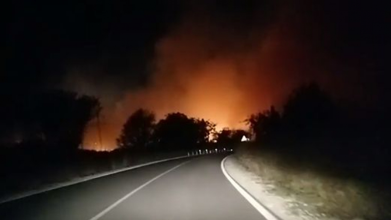 Огнен ад изправи на нокти жителите на няколко села в Горнооряховско 