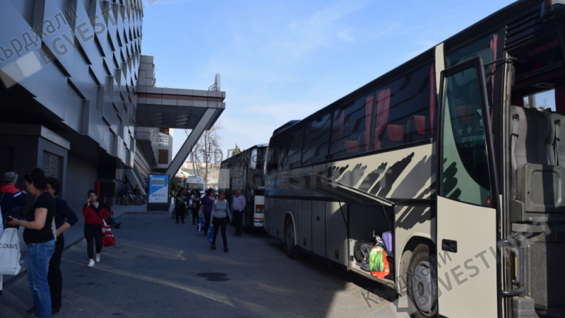 Първите рейсове с шопинг-туристи от България пристигнаха в Одрин