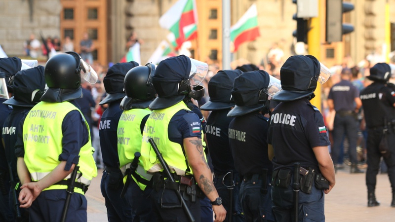 Синдикатът на МВР опроверга гнусна манипулация за полицаите на протестите