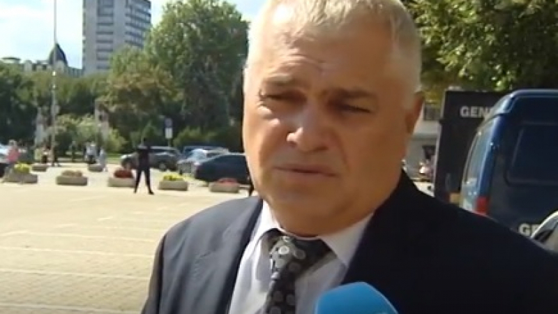 Валентин Радев коментира дезертьорството на бивши кметове от ГЕРБ при Цветанов