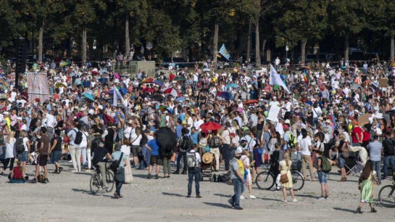 10 000 души на протест в Мюнхен срещу мерките за COVID-19