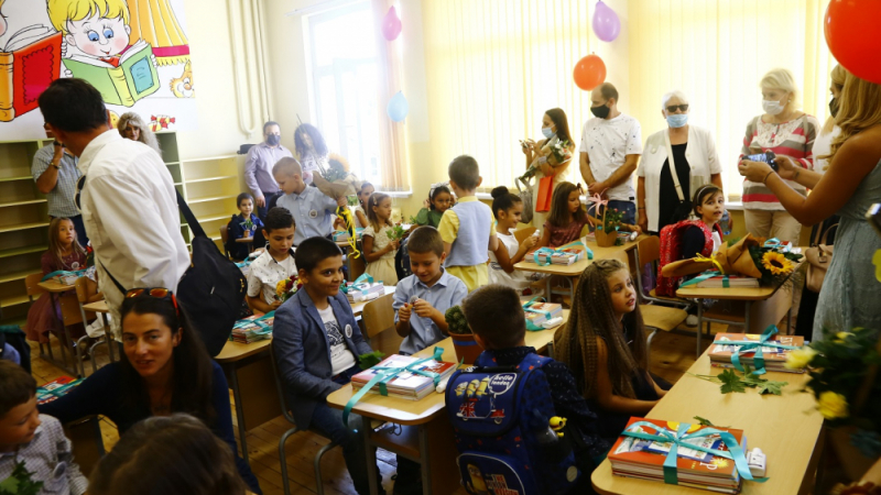 МОН пусна заповед за задължителното предучилищно образование в София