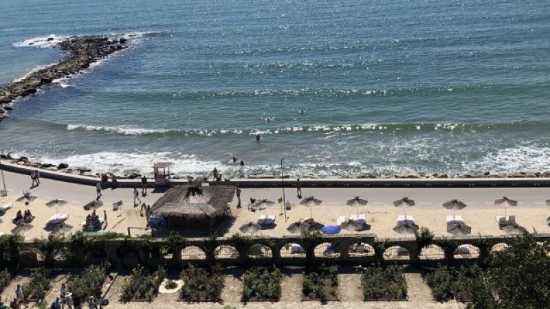 Огромни загуби за хотелиерите по Черноморието