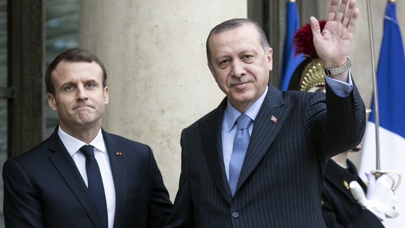 Нова престрелка между Турция и Франция, Ердоган нарече Макрон...