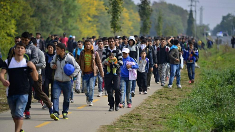 Фон дер Лайен: Страните от ЕС ще приемат мигранти, въпросът е как