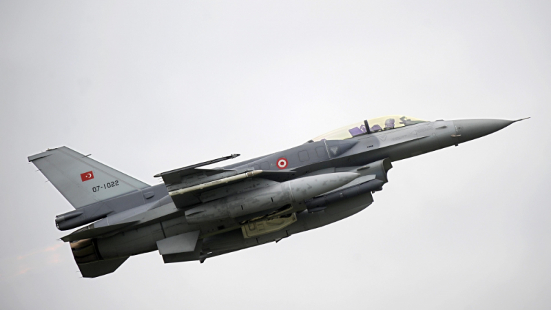 Напрежението ескалира! Изтребител F-16 на Турция свали Су-25 на Армения