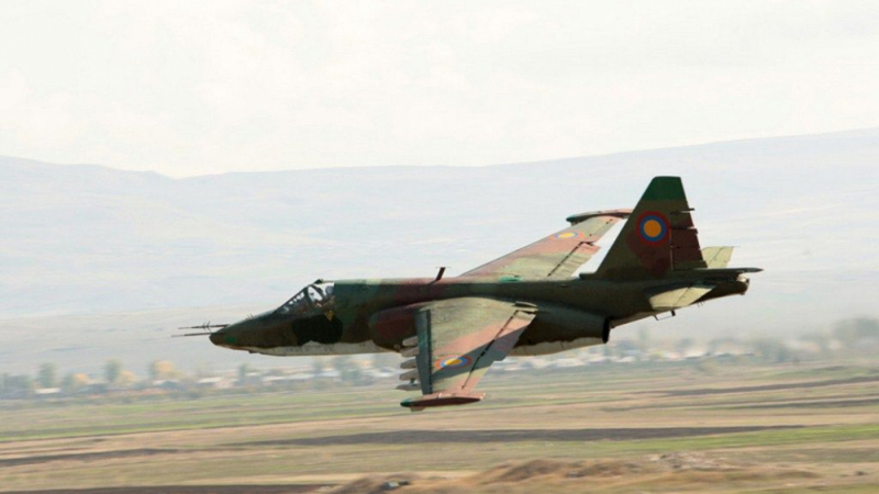 Светкавична реакция от Азербайджан и Турция за сваления арменски Су-25
