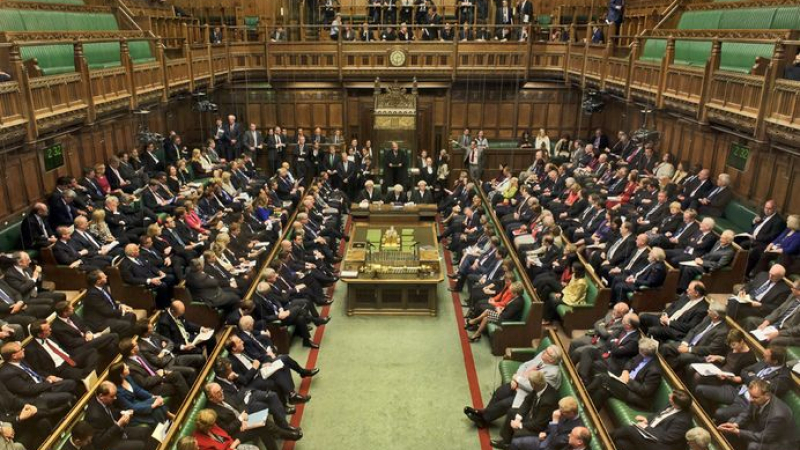 Лондон гласува скандален антиевропейски закон, нарушаващ международното право