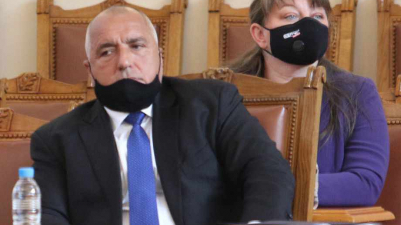 Сачева срази журналист от "ДВ" за остри думи за протеста и обясни коментара на Борисов за мисирките