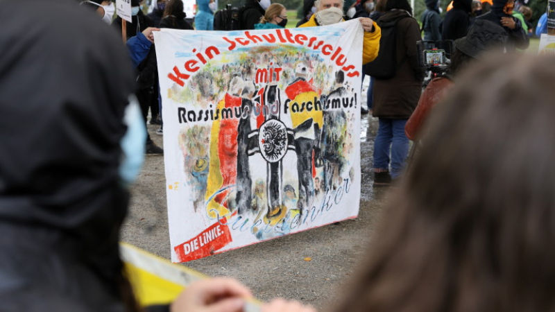 Протест в Германия срещу носенето на маска