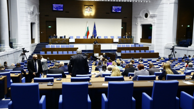 Парламентът отхвърли ветото на Радев върху Закона за ДДС