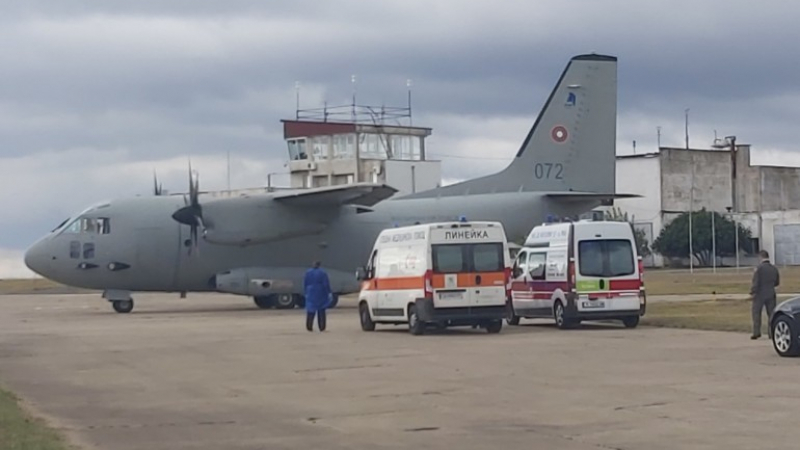 Последни данни за фаталното меле в Лесово: Военният "Спартан" кацна на летище Безмер, но получи лоши вести
