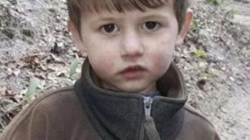Мистерията около изчезването на 2-годишния Мехмед от Якоруда става все по-голяма 