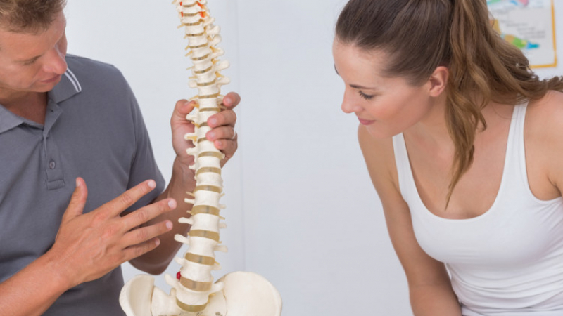 Защо е забранен масажът при тези болки в гърба 