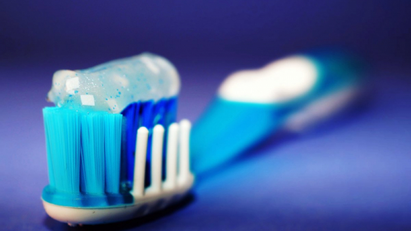 Зъболекар сензационно: Пастата за зъби бори коронавируса